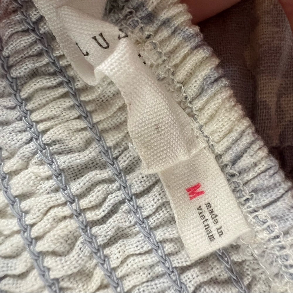 Spring formal dress - Picture 3 of 3